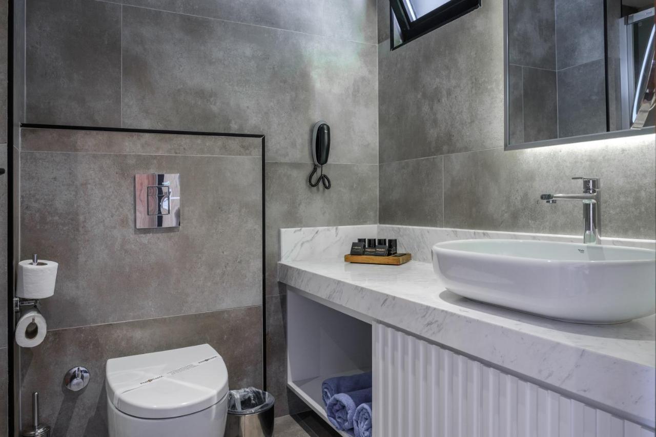 Double or Twin Room with Sea View,1026336553:JPEG