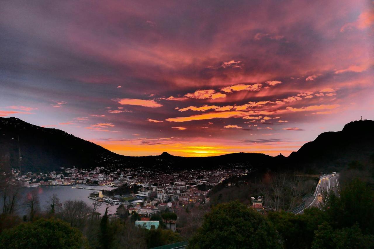 Camera King con Vista Lago