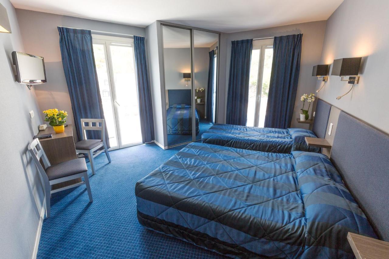 Quarto Duplo