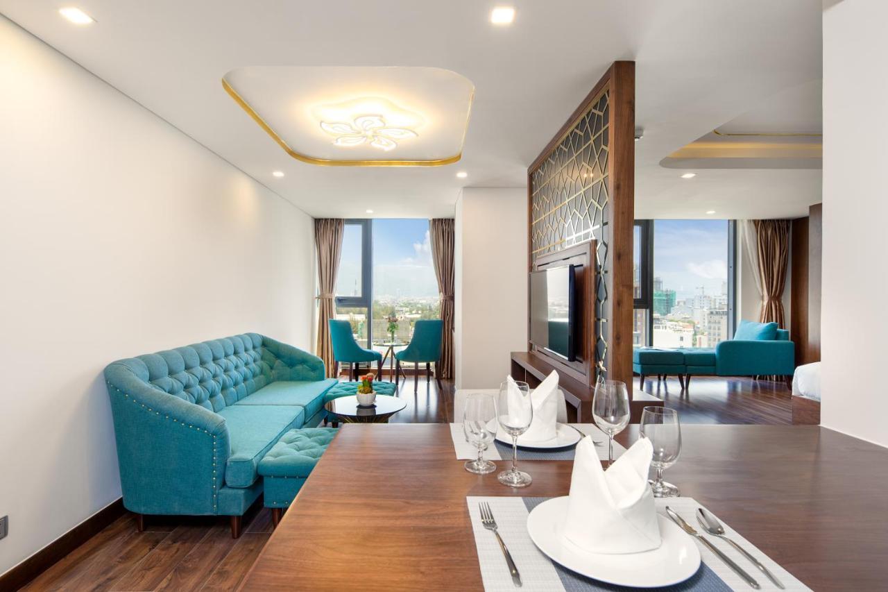 King Suite with Ocean View