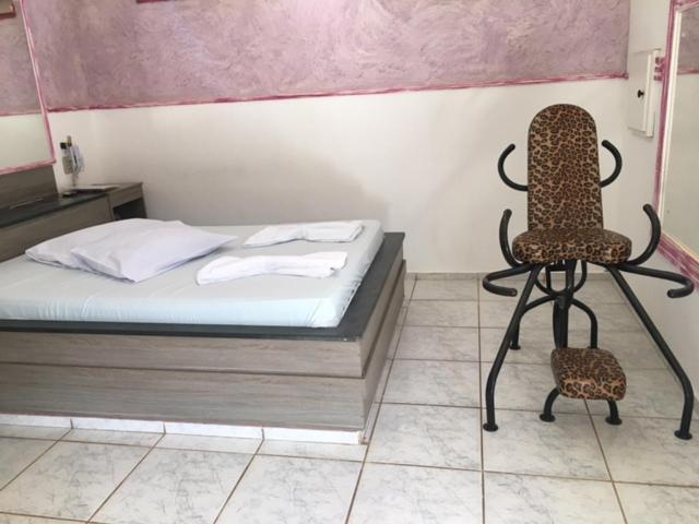 Quarto Duplo Amplo