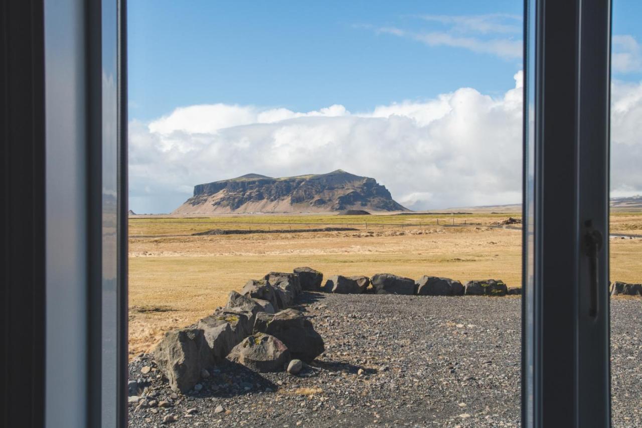 Standard Double or Twin Room,1112384415:JPEG