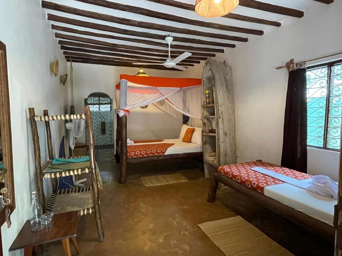 Garden Bungalow Triple