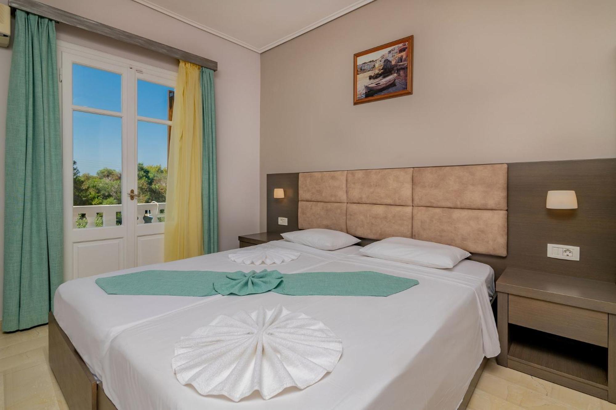 Chambre Triple - Vue sur Jardin