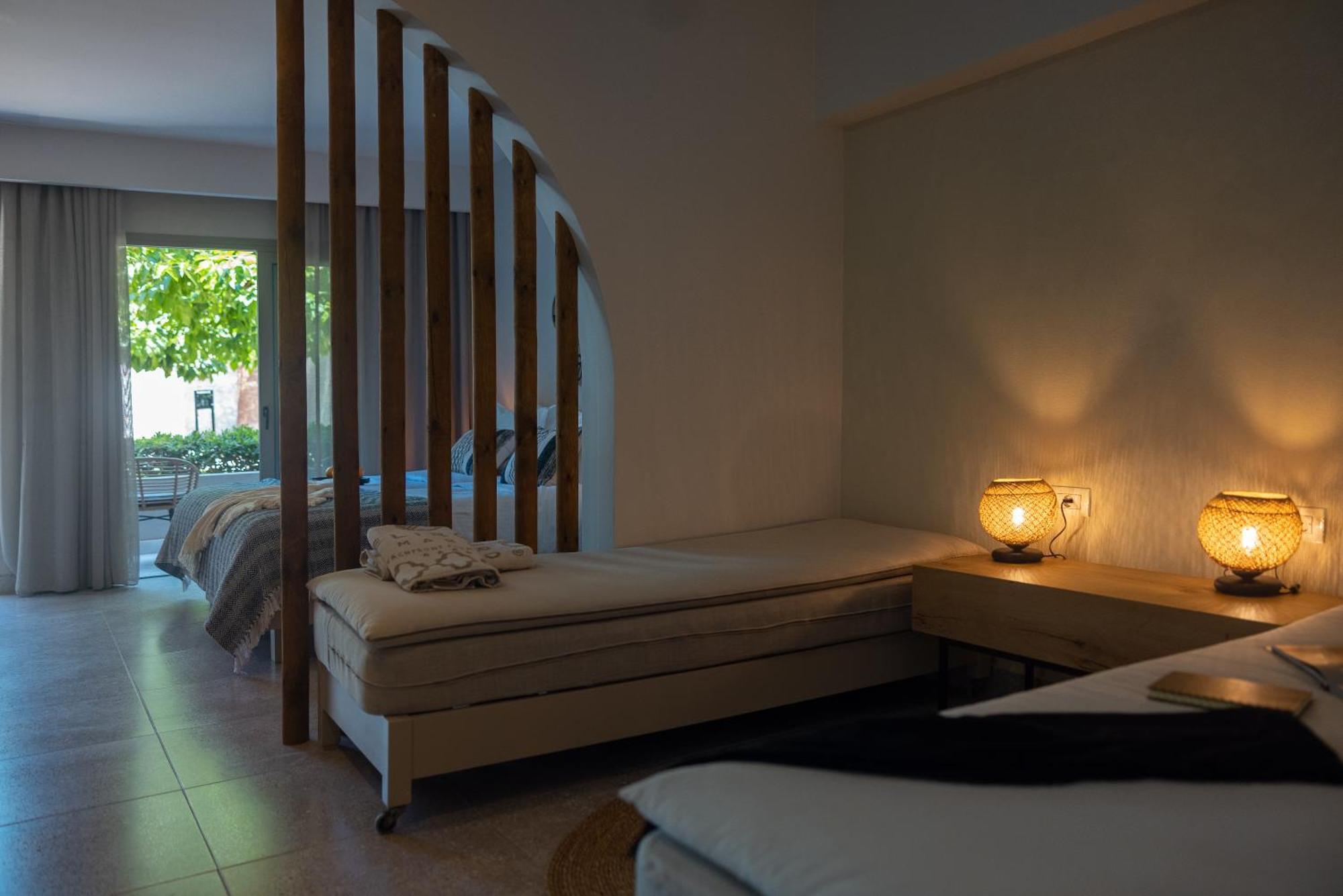 Junior Suite with Garden View,1161869121:JPEG