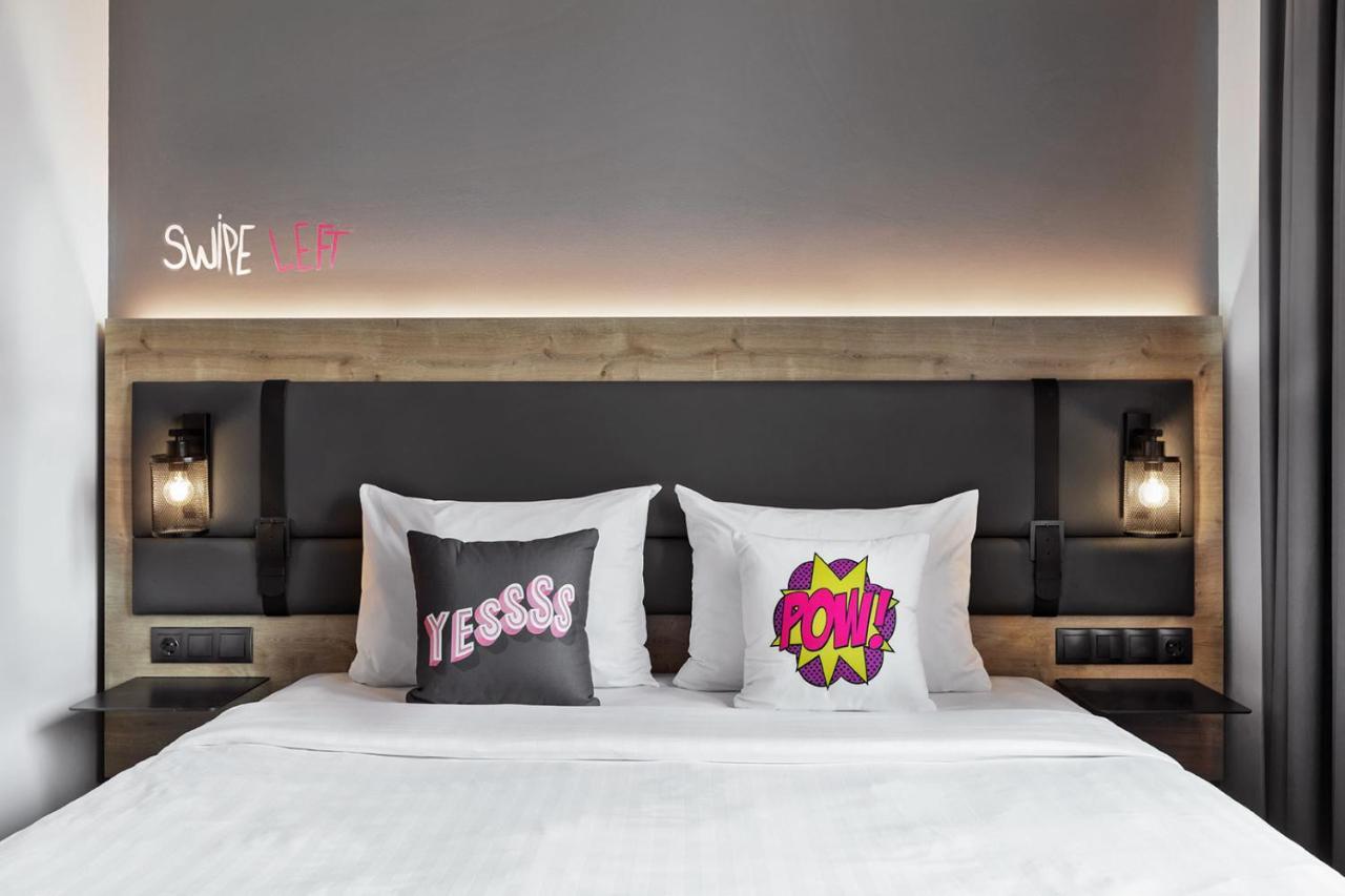 Moxy Standard, Guest room, 1 Queen