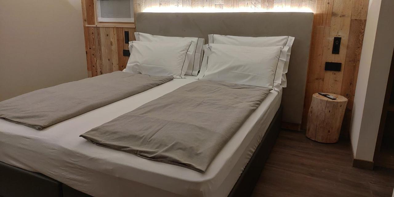 Junior Suite with Balcony,1177000570:JPEG