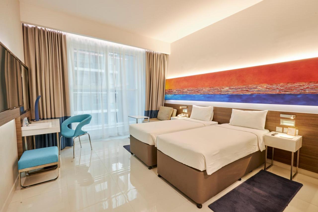 Quarto com 2 Camas de Solteiro e 20% de Desconto em Comidas & Bebidas (Exceto para o Serviço de Quarto)