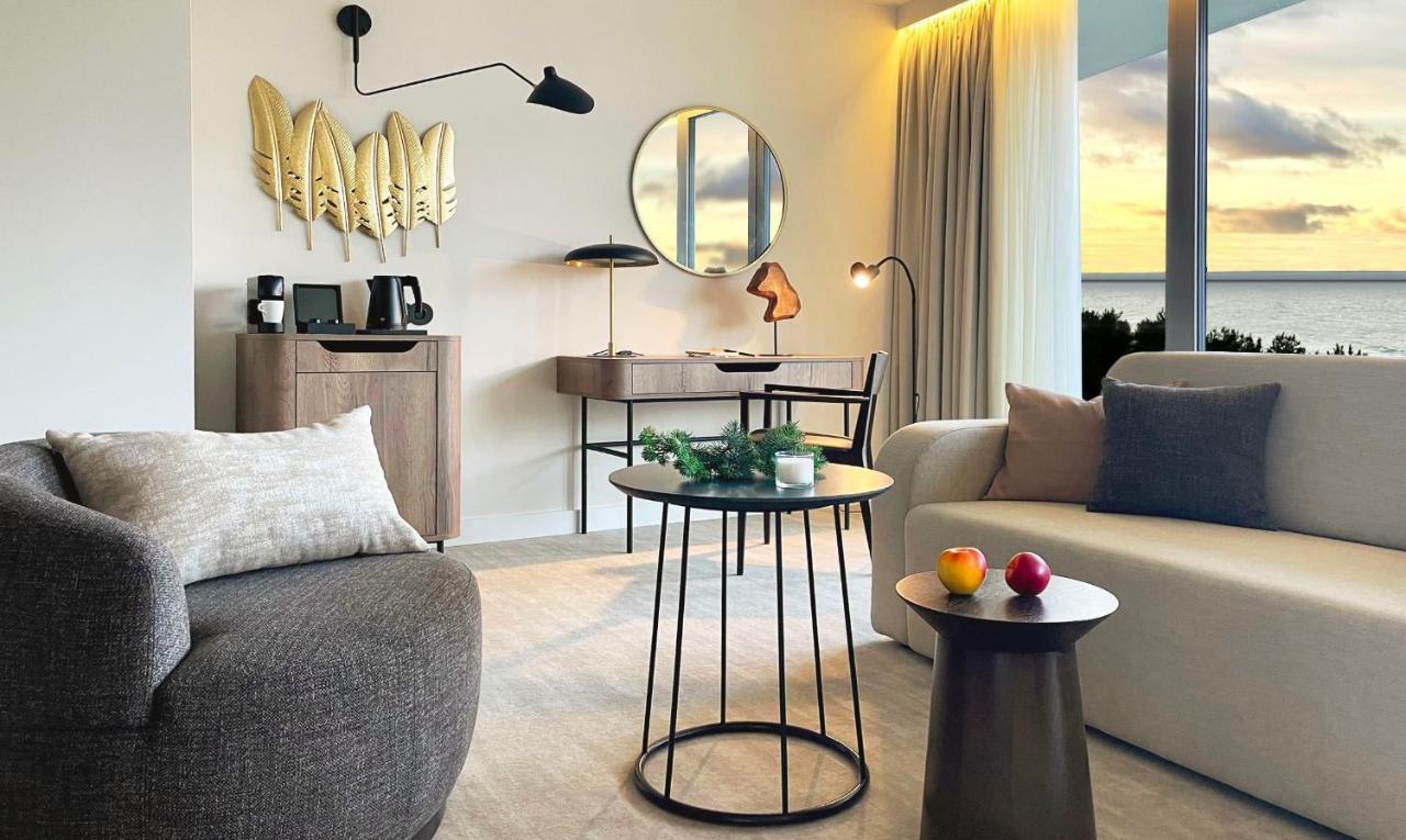 Deluxe Suite with Sea View