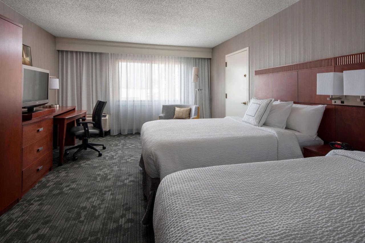 Chambre avec 2 Lits Queen-Size