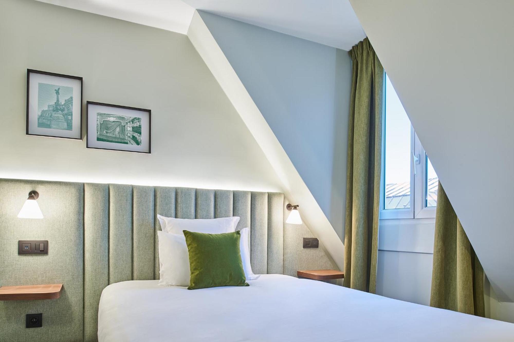 Single Room,1208524726:JPEG