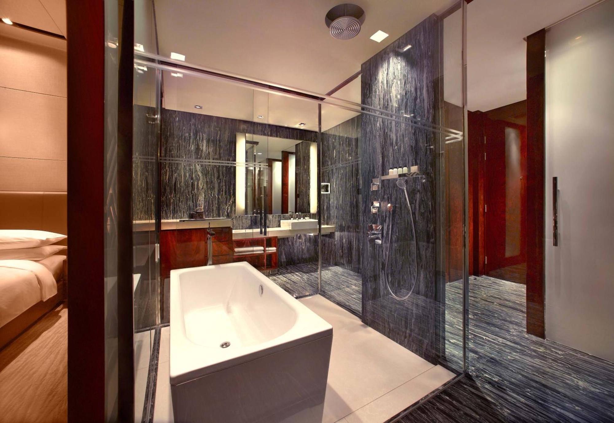 King Room with Club Access
