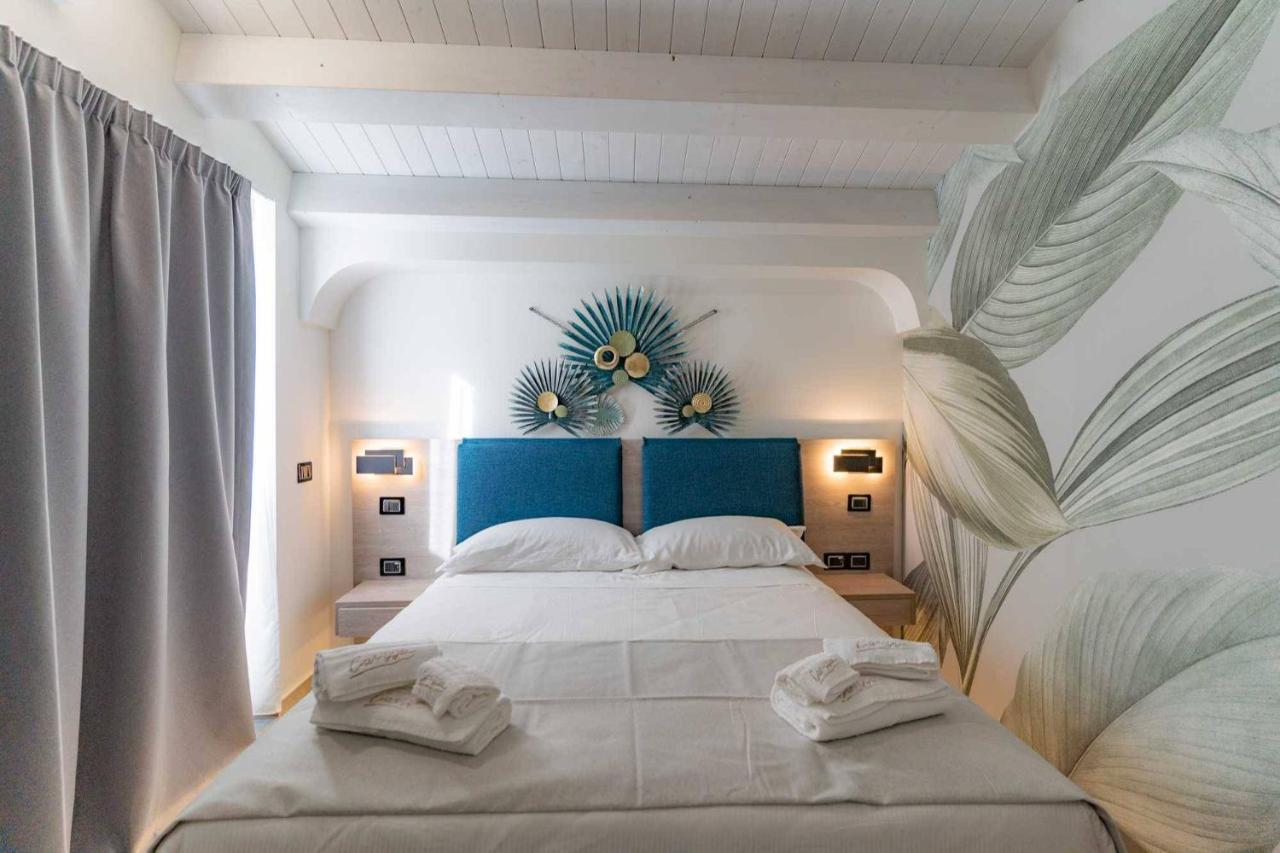 Deluxe Double Room with Balcony,1244103877:JPEG