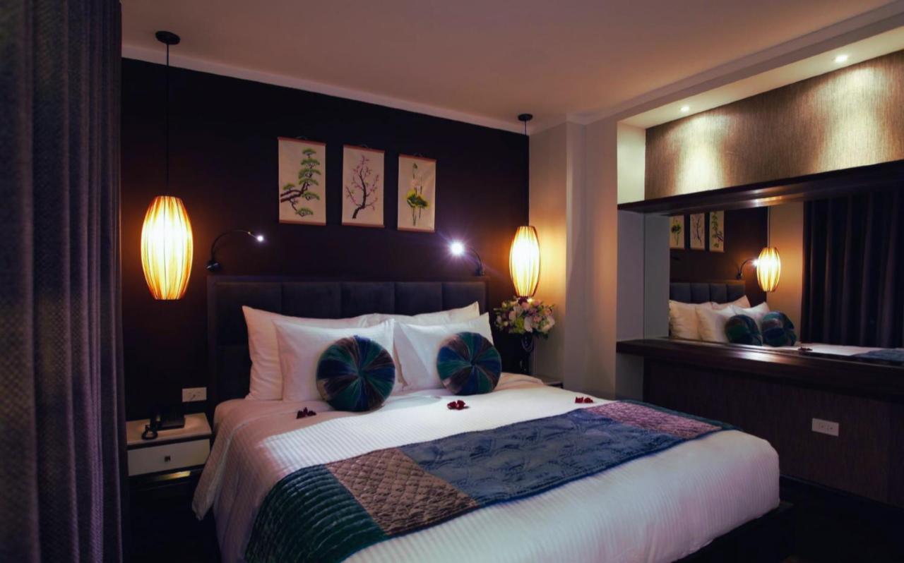 Executive Suite mit Balkon