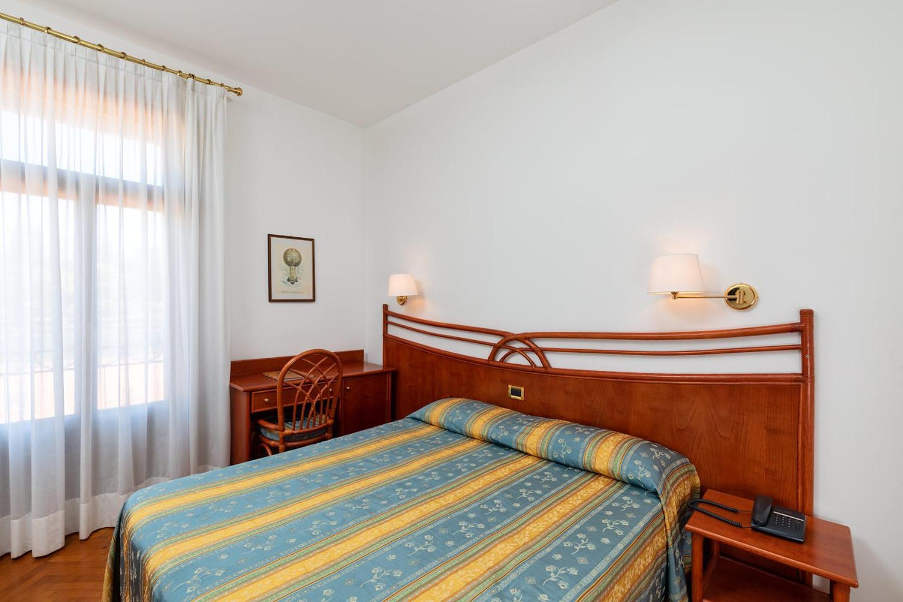 Triple Room,1433516827:JPEG