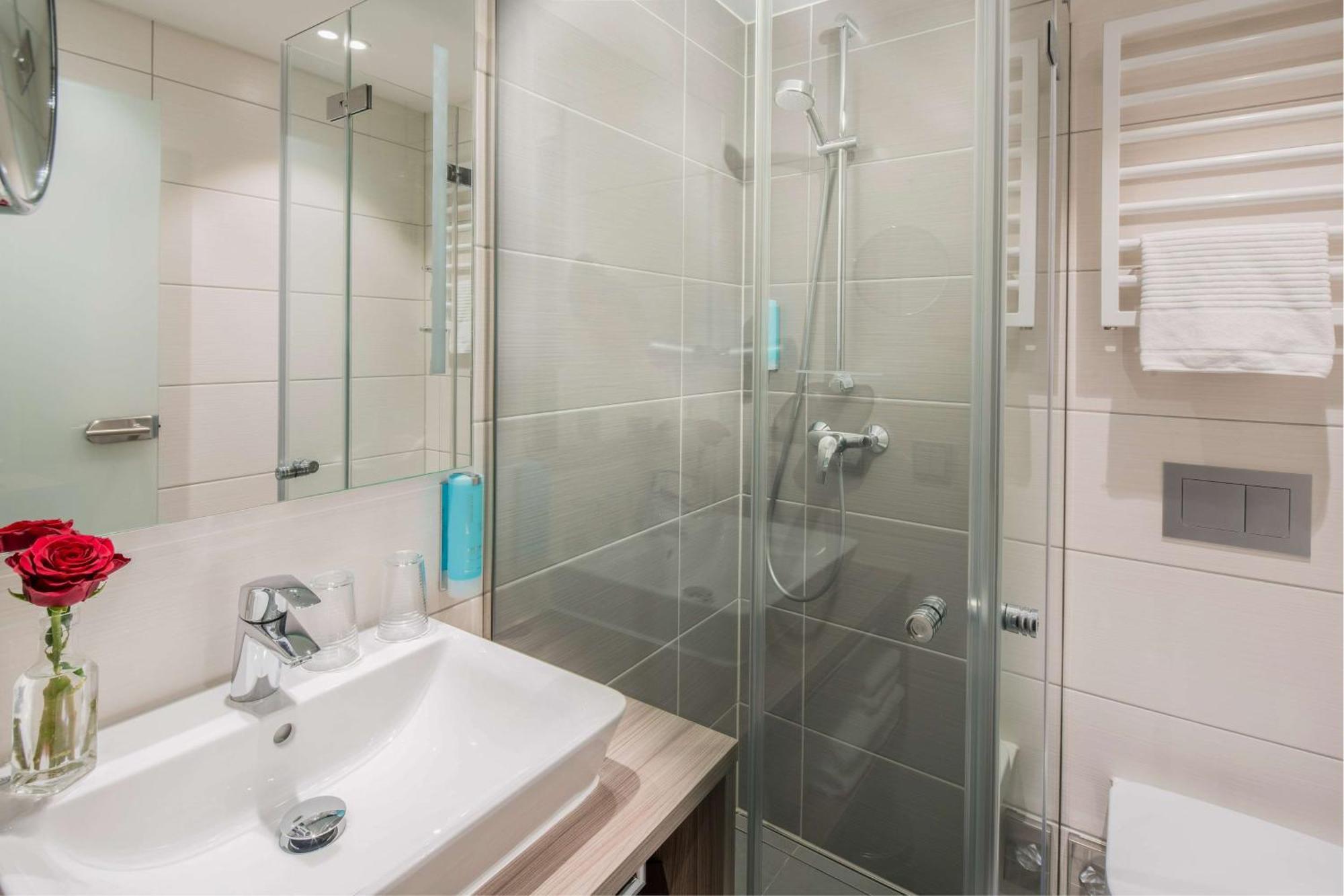 Standard Single Room