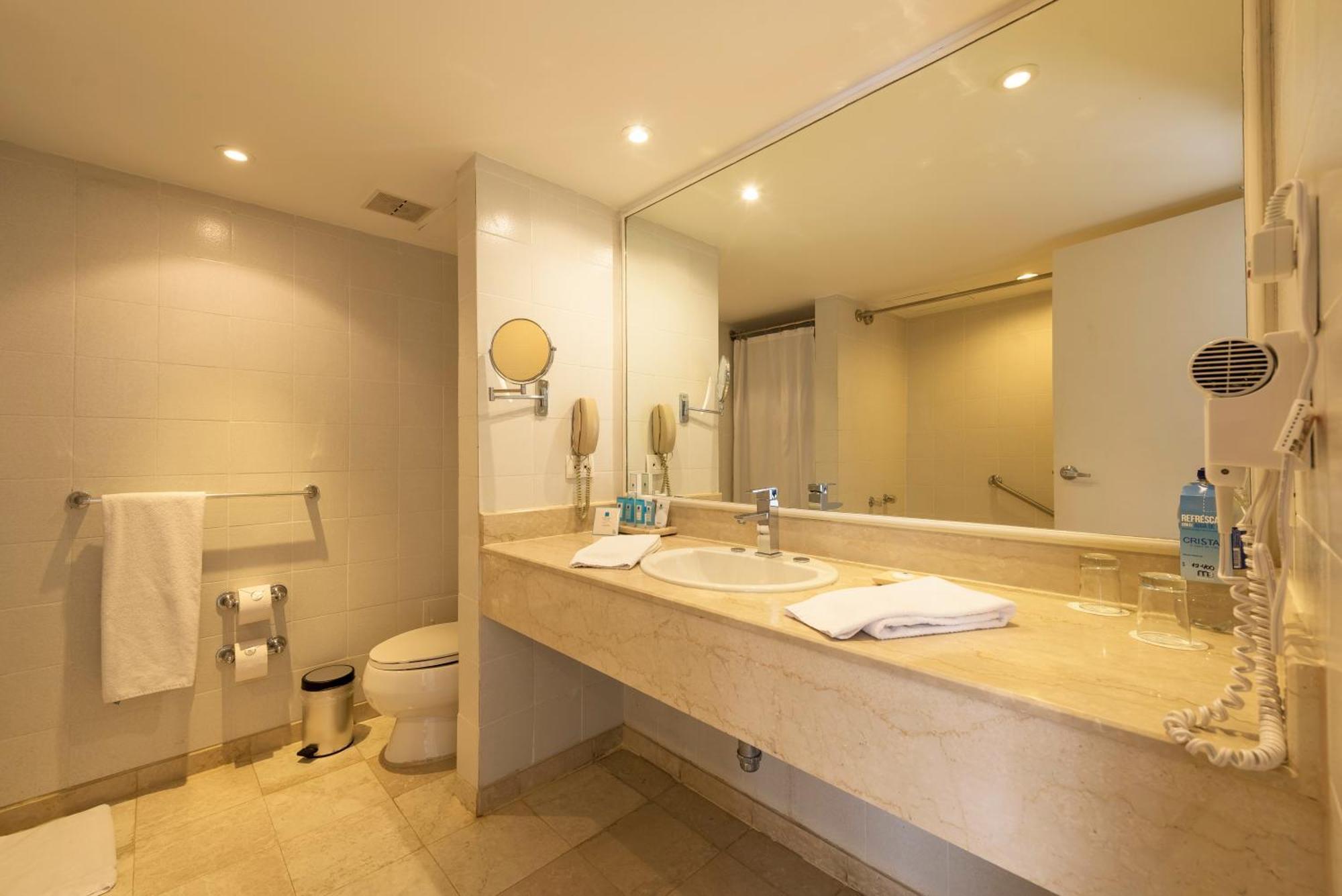 Suíte Júnior com Vista do Mar