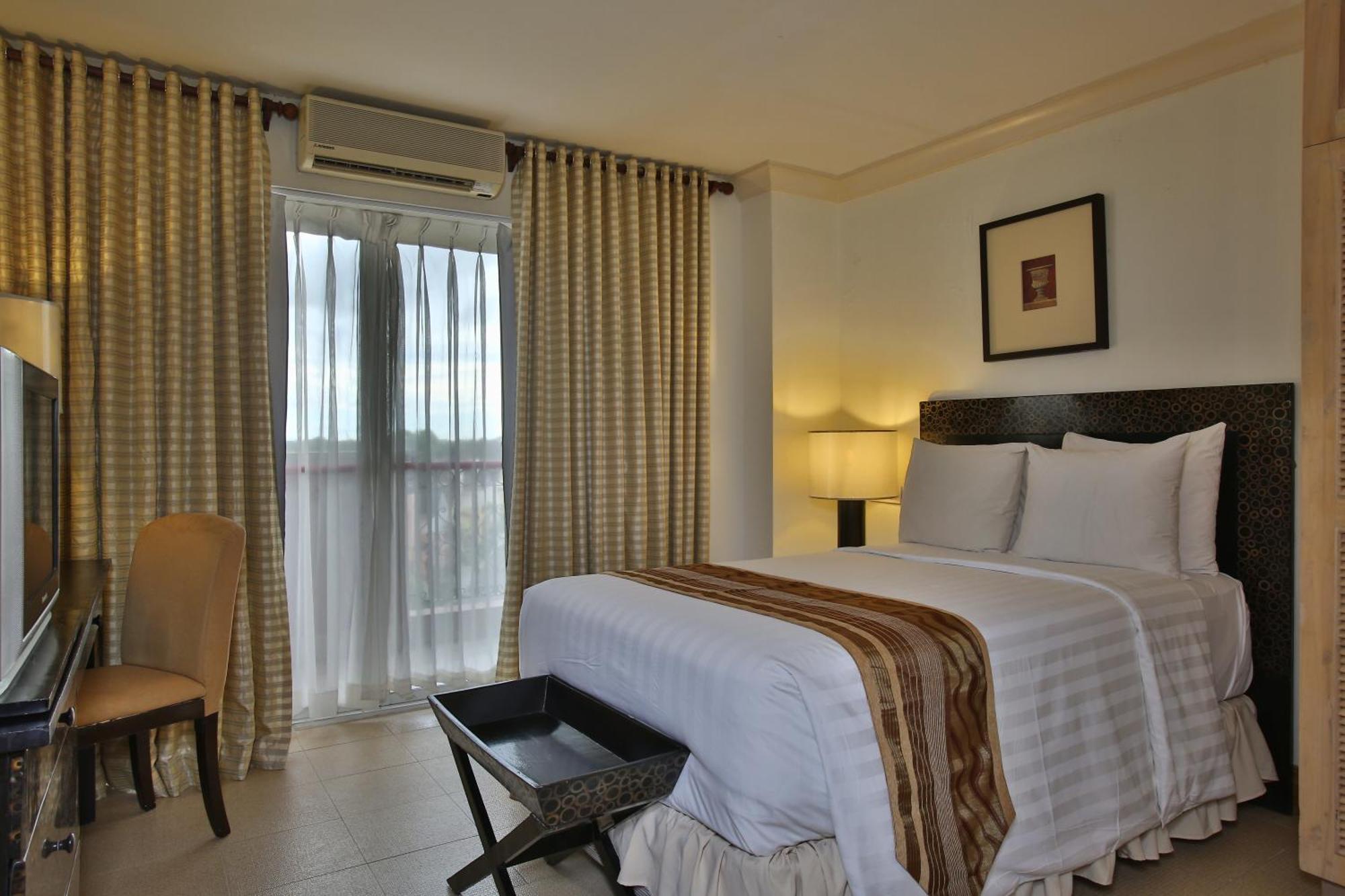 Three-Bedroom Suite