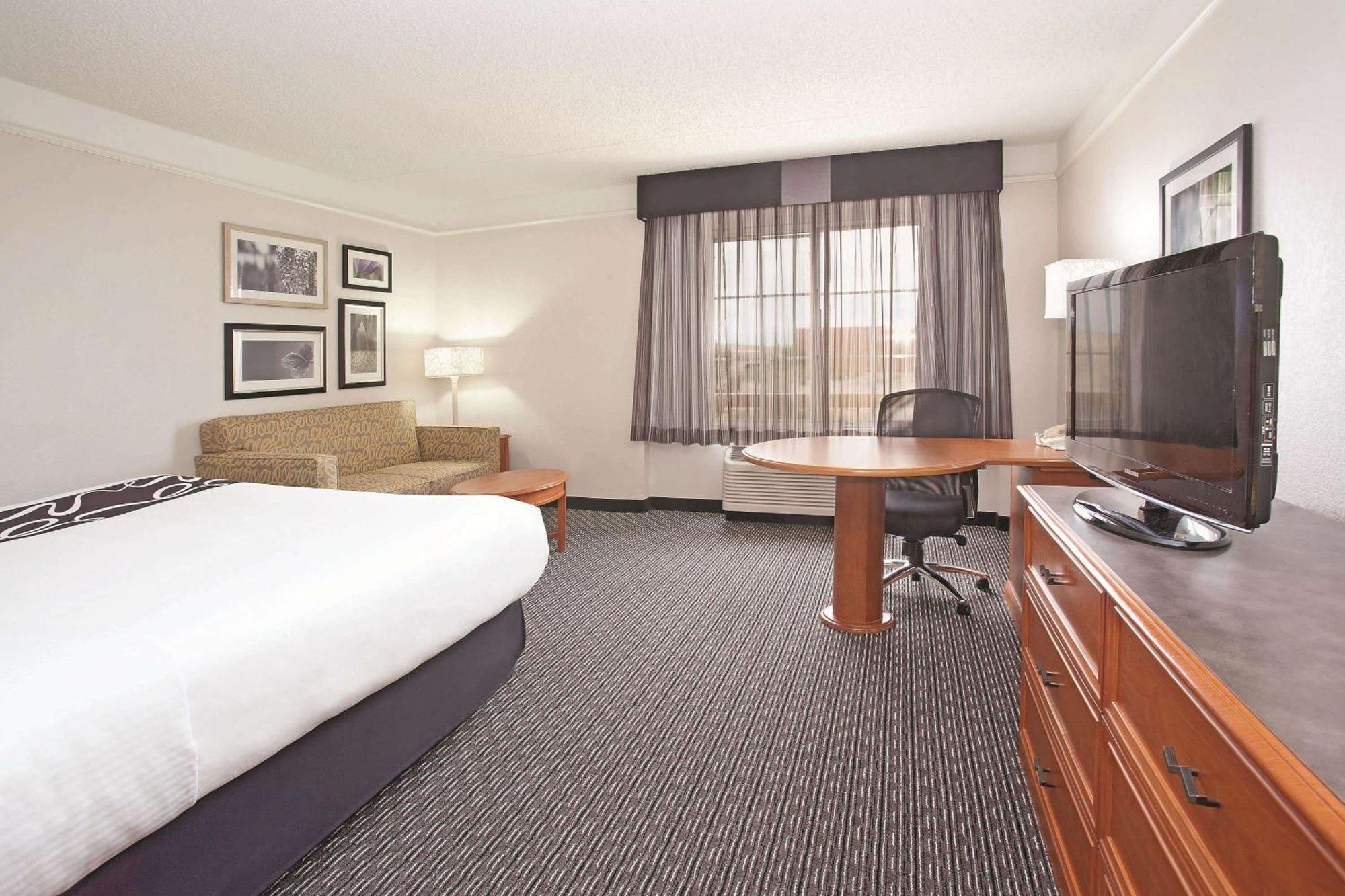 Executive King Room