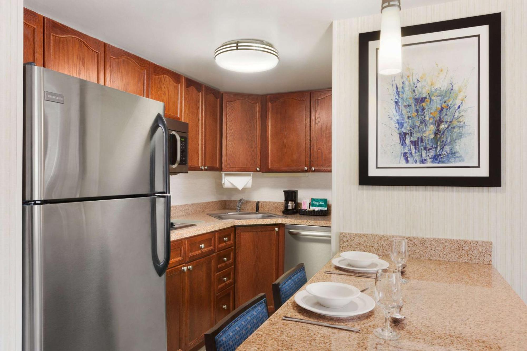 One-Bedroom Suite with Two Double Beds - Non-Smoking,1282136614:JPEG