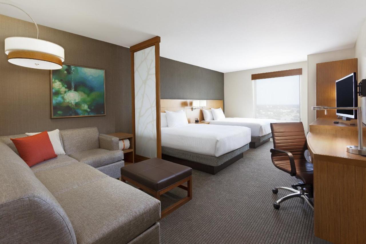 Queen Room with Two Queen Beds