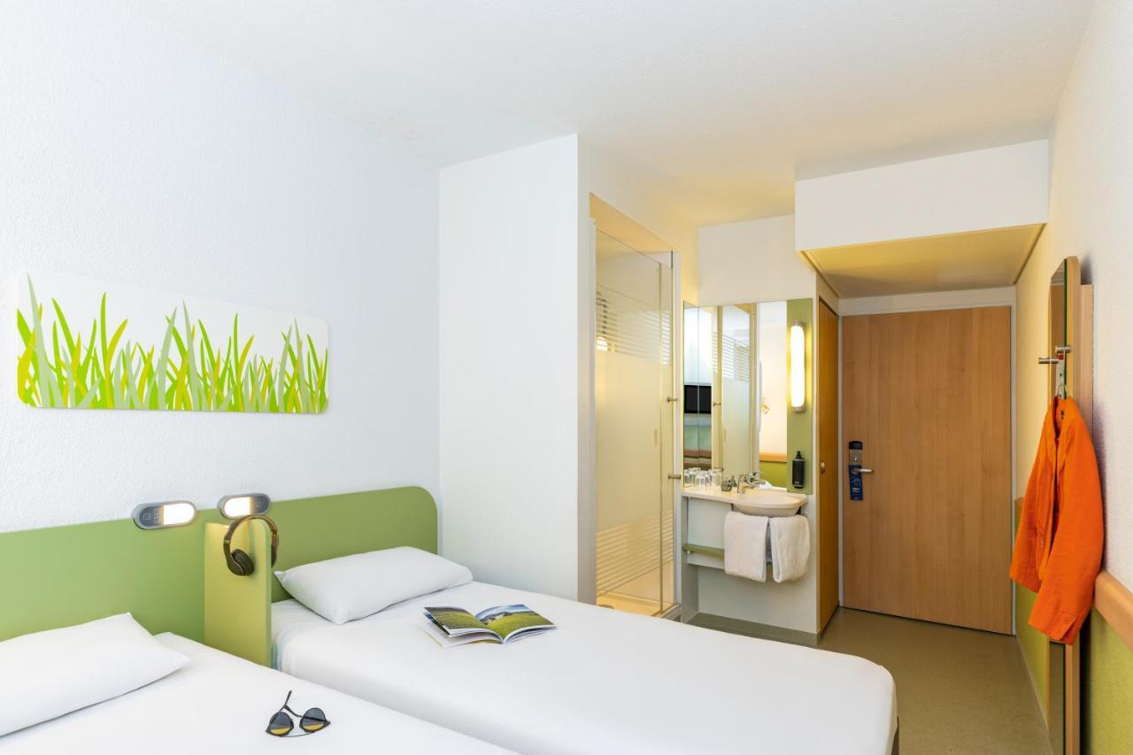 Quarto Twin