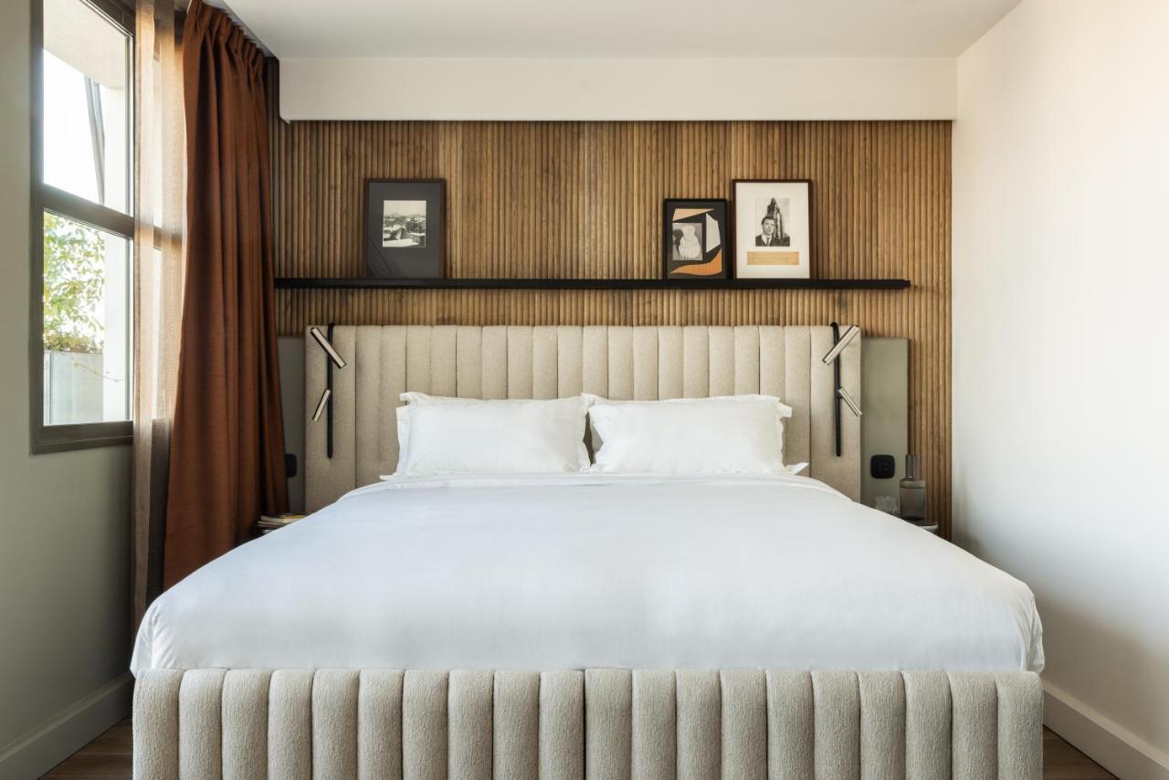 "Signature" Room with Terrace and Eiffel Tower View,1341667427:JPEG