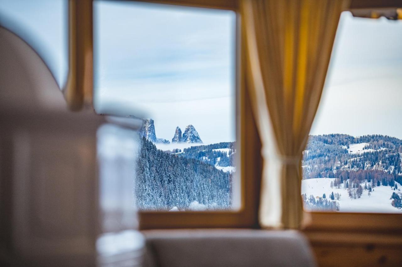 Double Room with Balcony,1357189505:JPEG