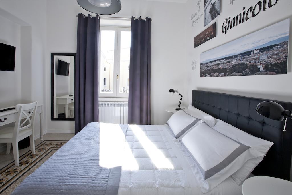 Quarto Duplo