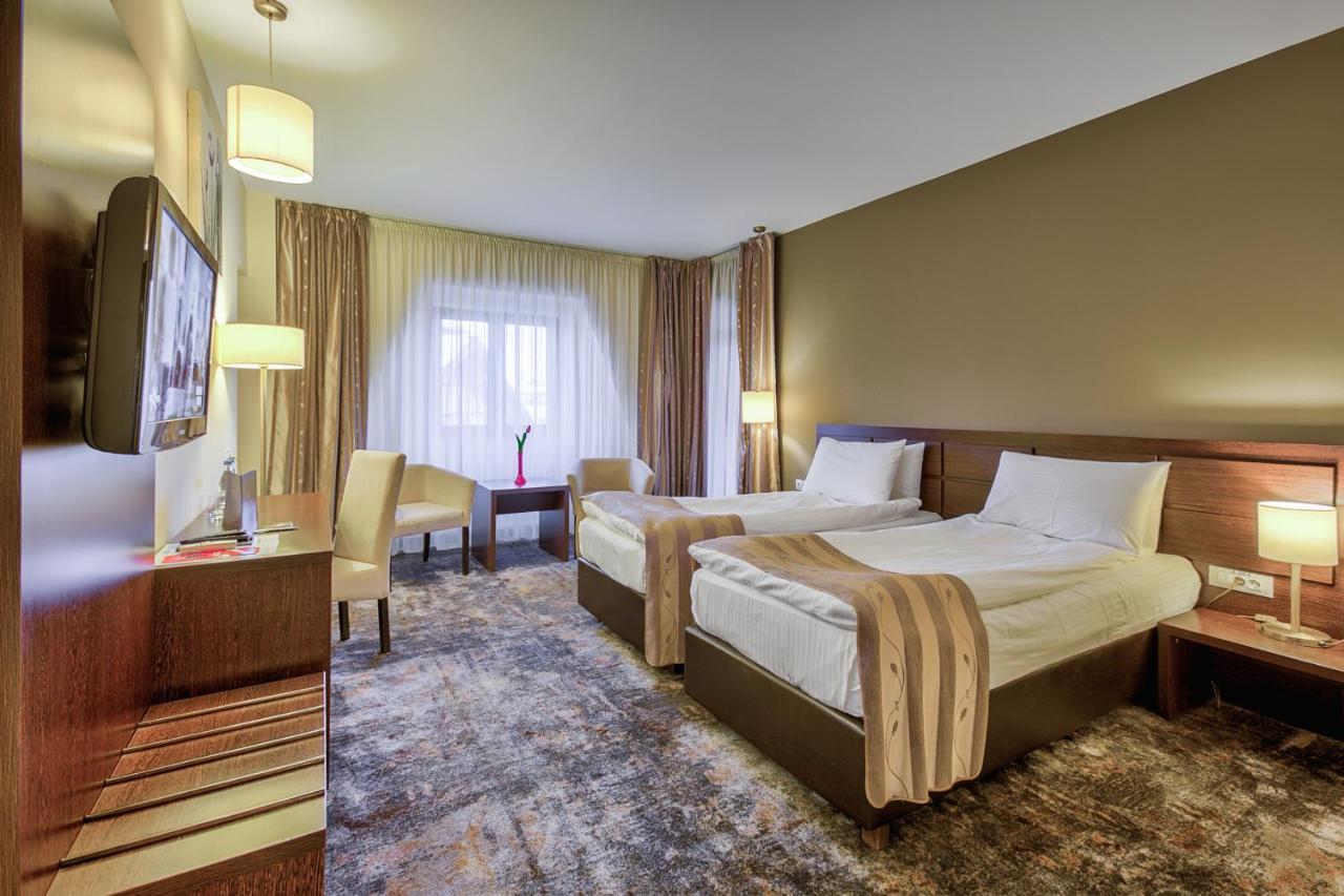 Deluxe Twin Room,1372161662:JPEG