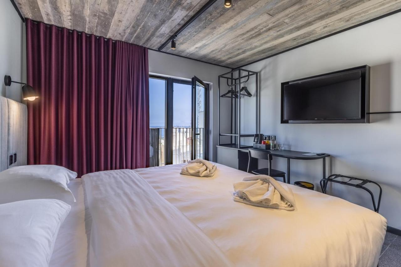Standard Zimmer mit Blick auf den Innenhof