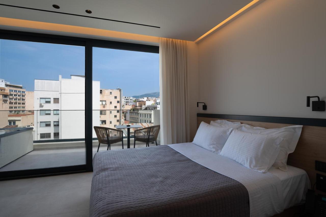 Penthouse Jacuzzi Suite,1405048865:JPEG