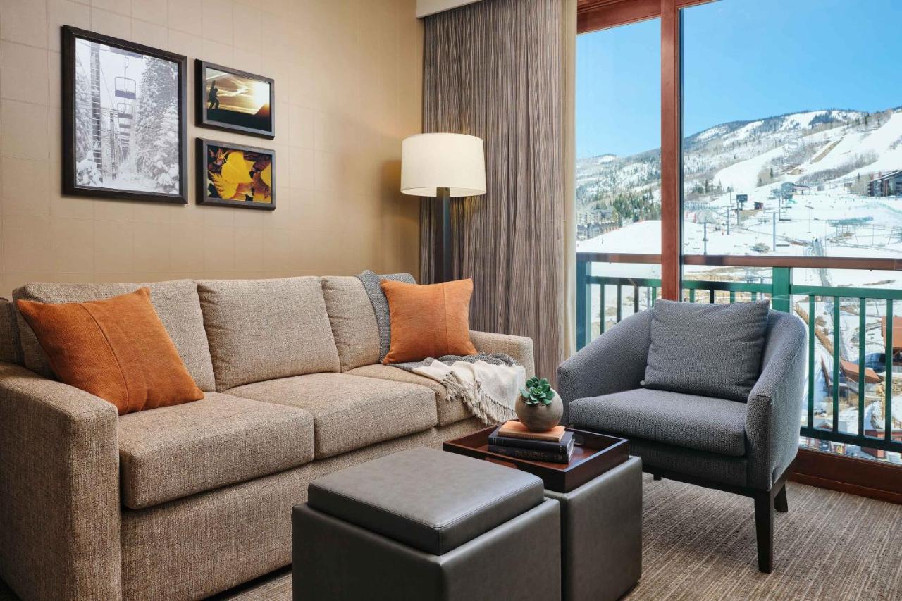 King Studio with Sofa Bed and Mountain View,1419287118:JPEG