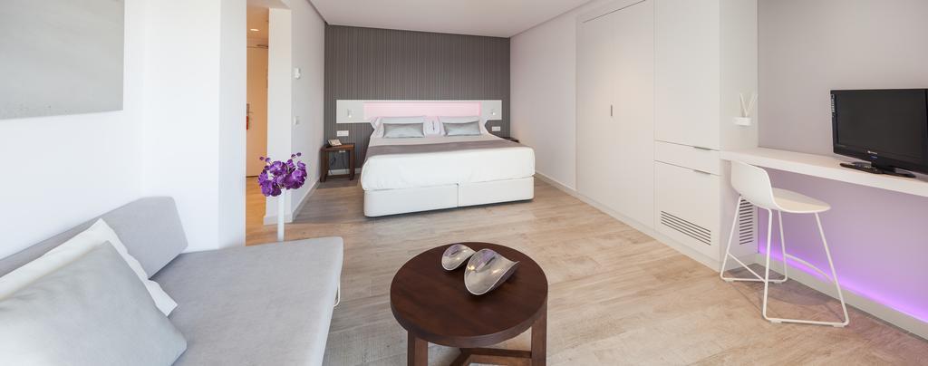 Twin Room Terrace