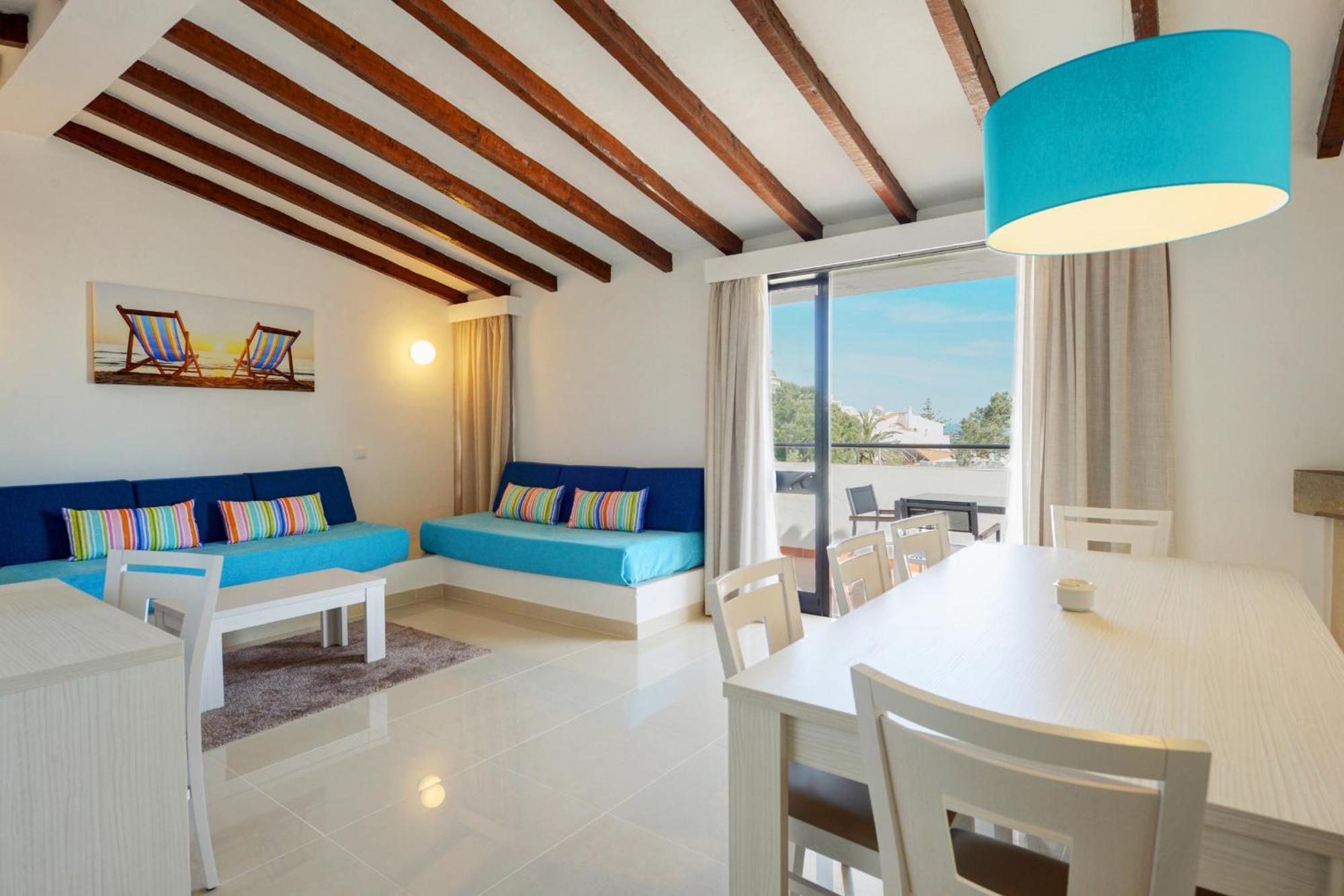 Apartamento Deluxe com 3 Quartos e Vista para o Mar