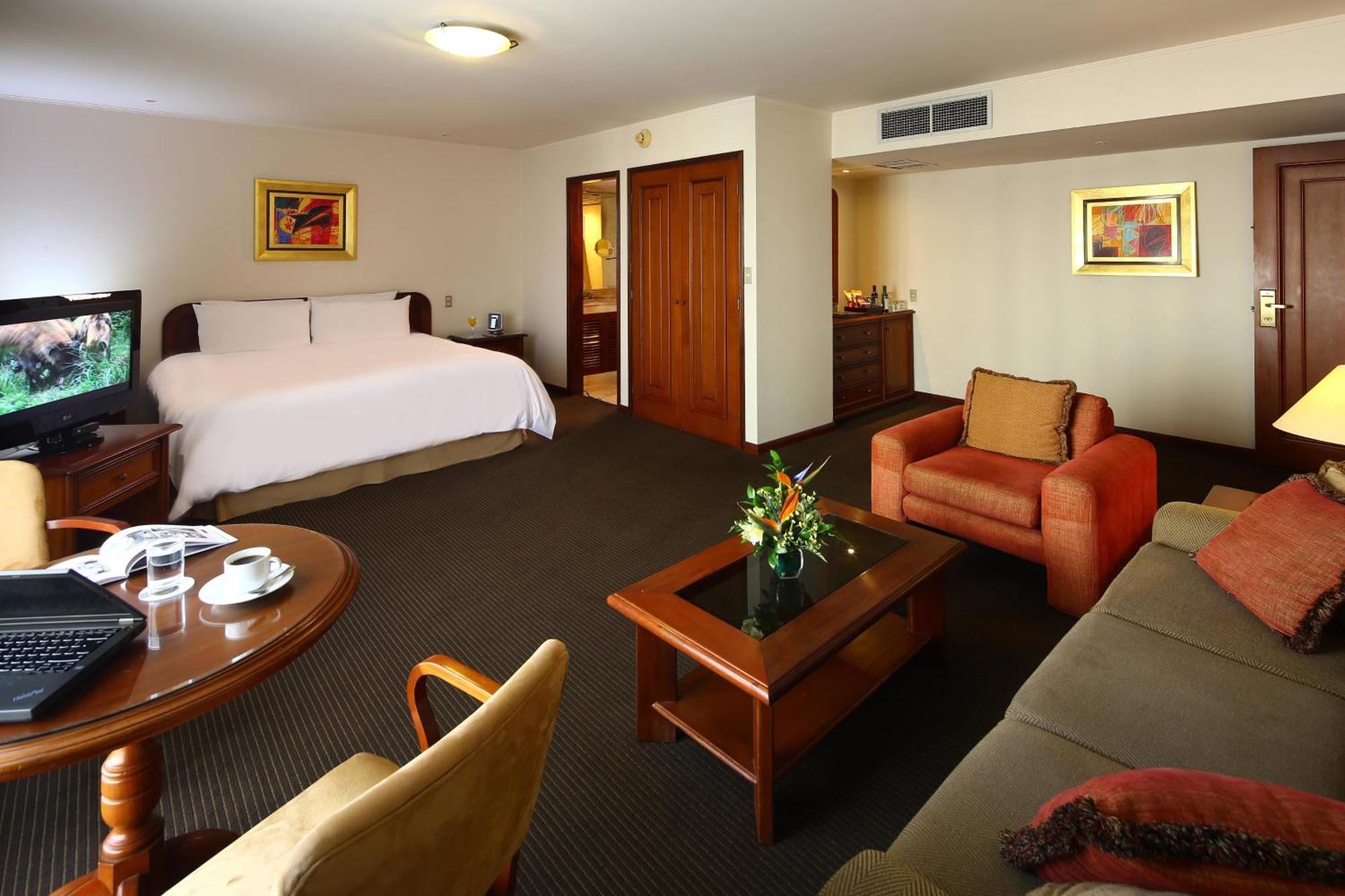 Quarto Deluxe com Cama King-size