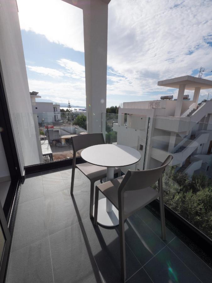 Superior Double Room with Balcony,1556976064:JPEG