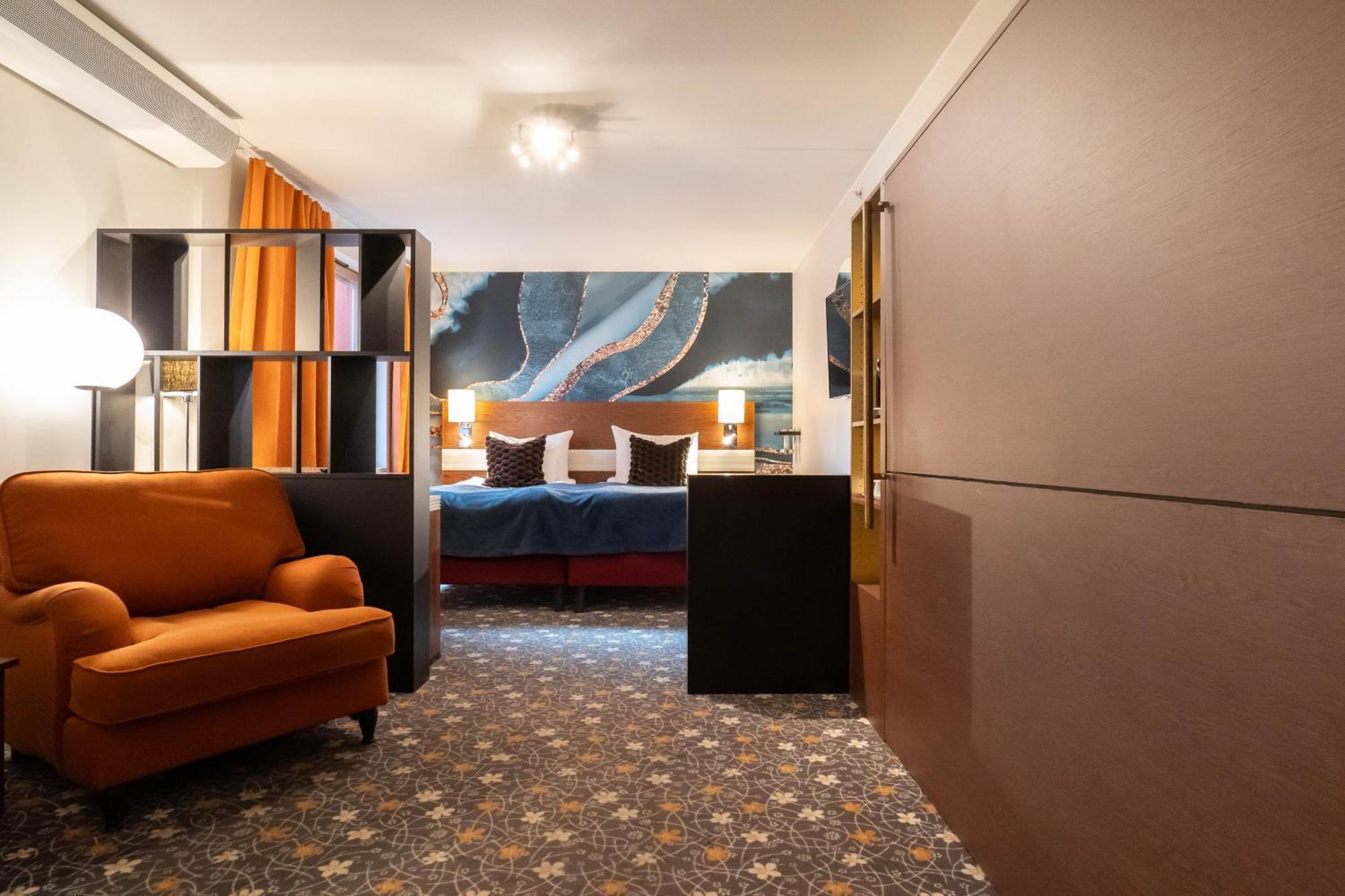 Classic Room Four