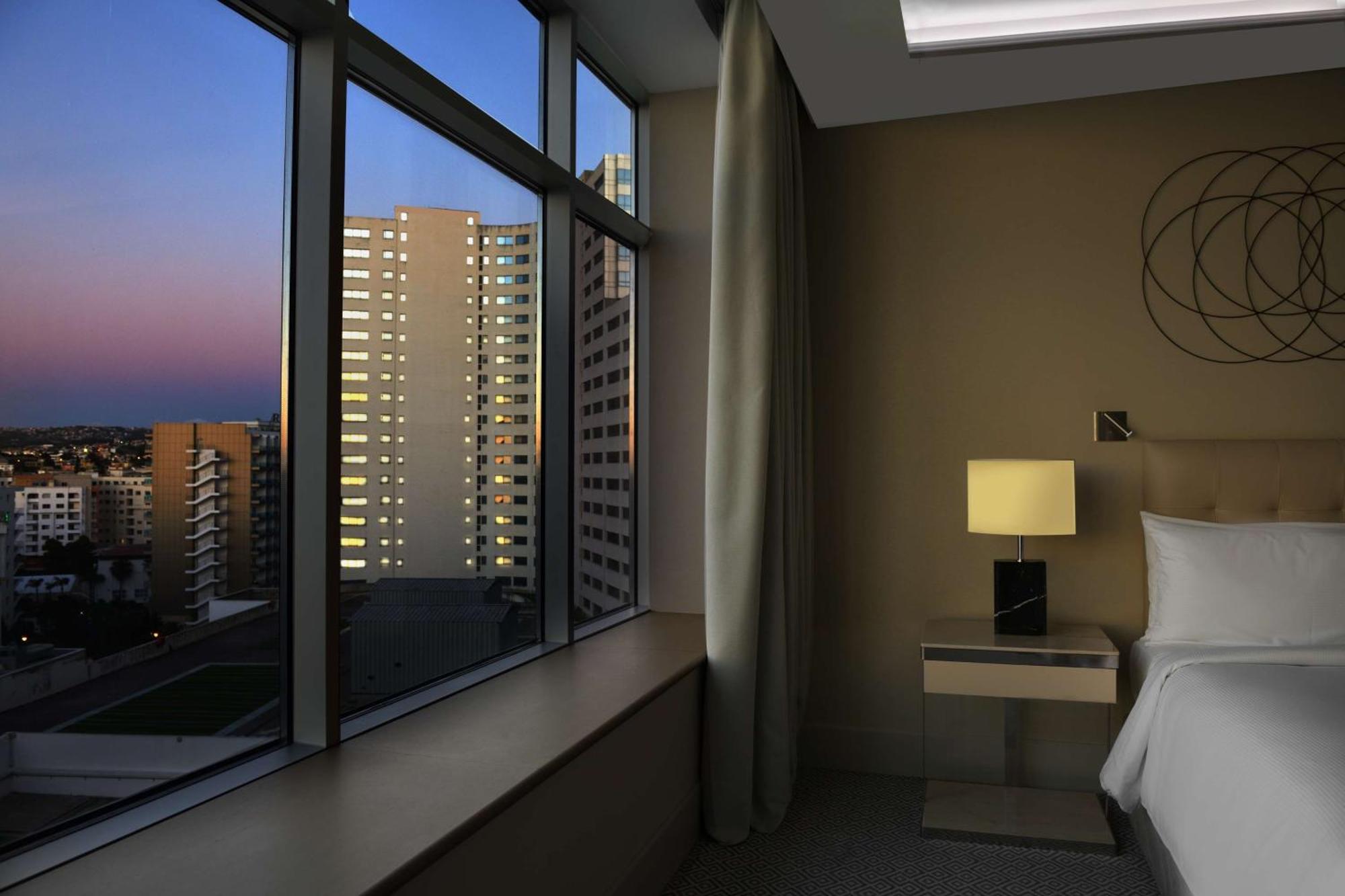Junior Suite,1525252942:JPEG
