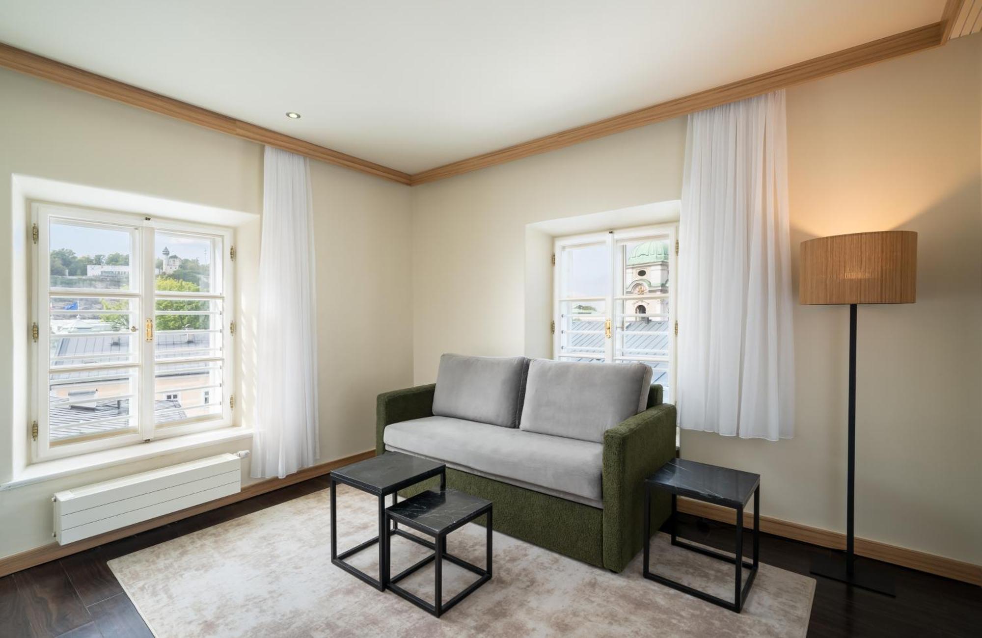 Suite Double,1541943097:JPEG