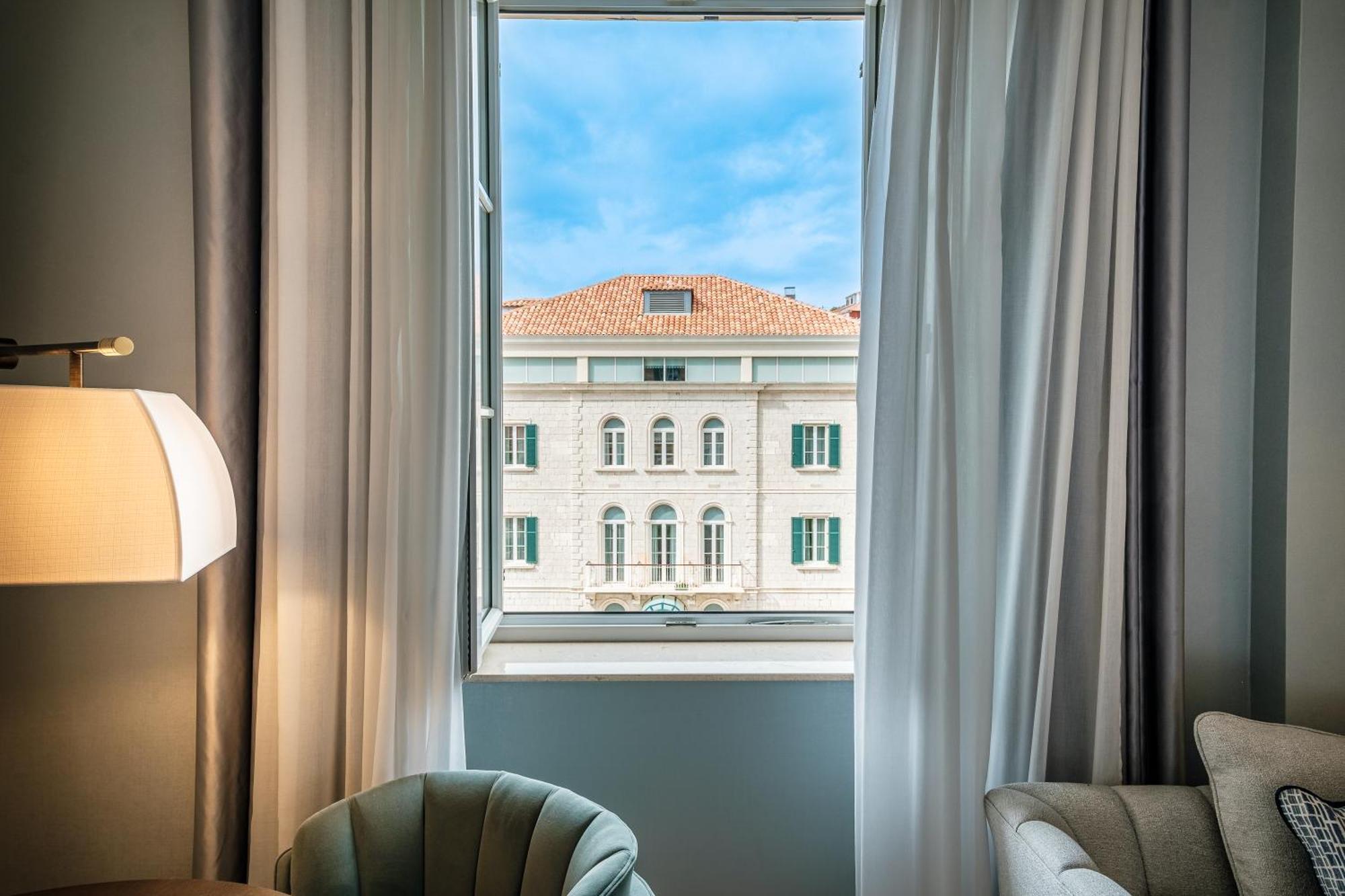 Chambre Lit King-Size Exécutive