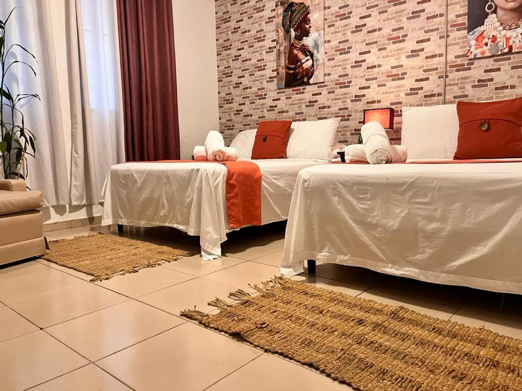 Familienzimmer mit Doppelbett