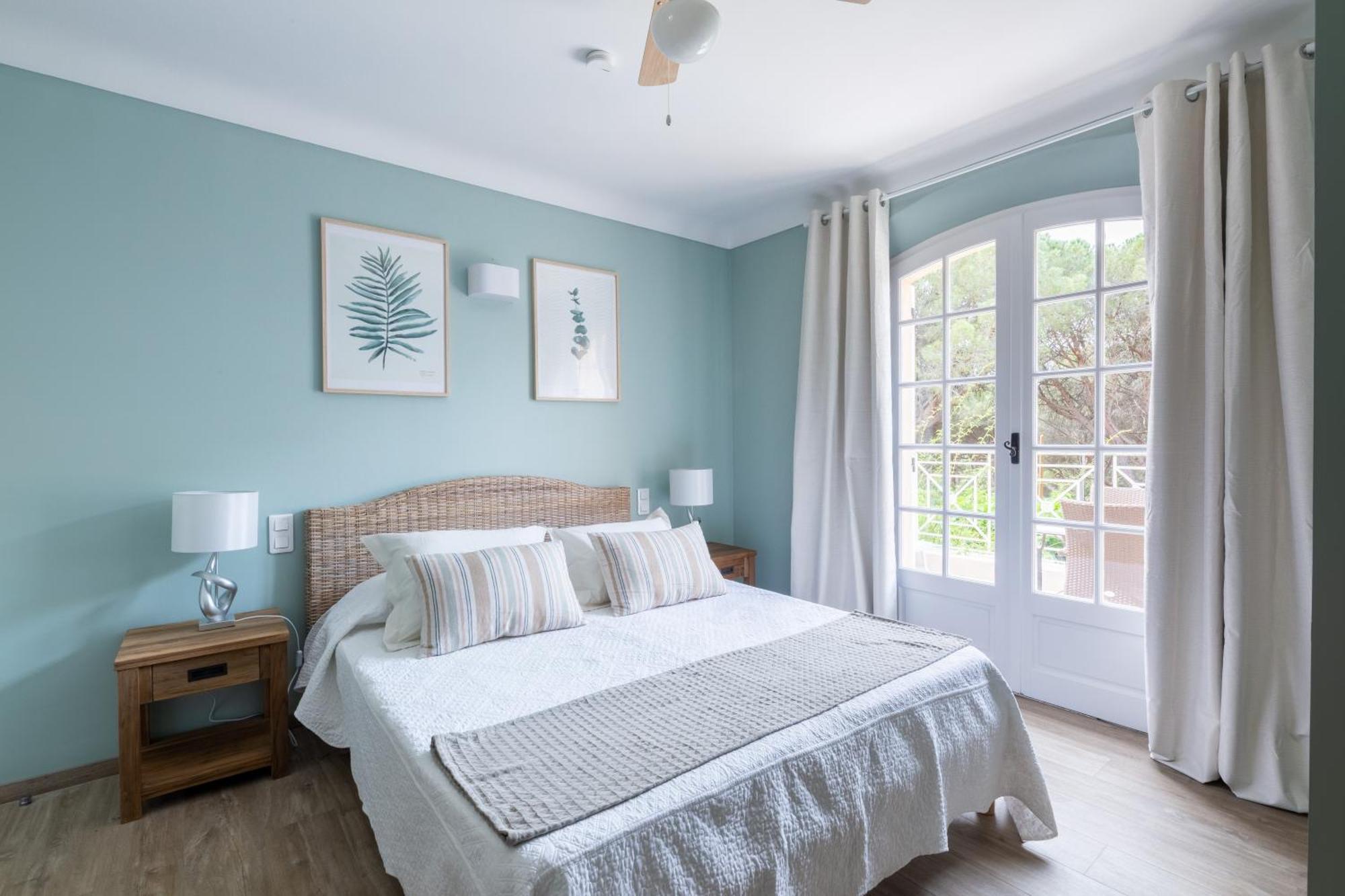 Quarto Standard com Cama de Casal ou 2 de Solteiro