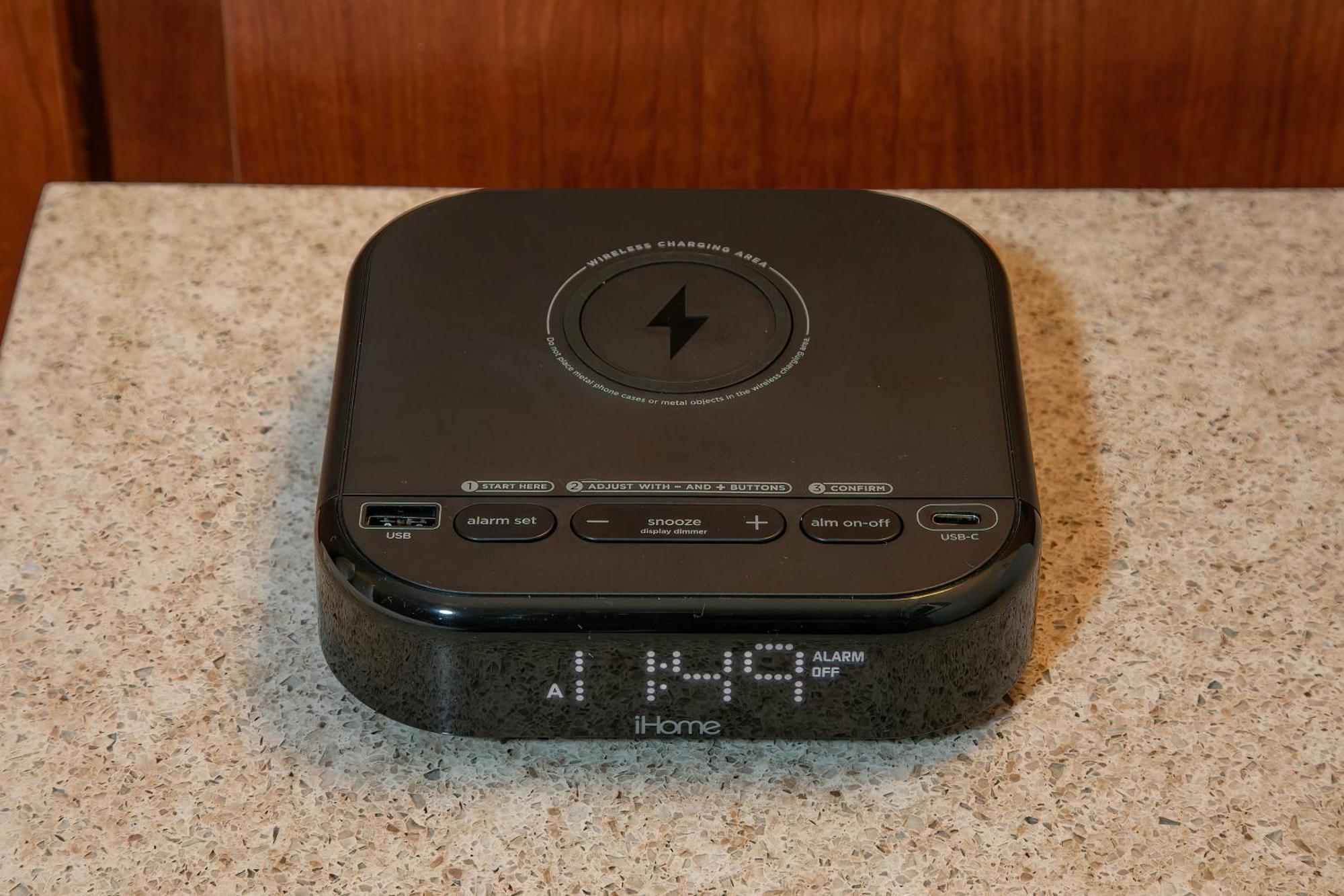 Family Room,1705761206:JPEG