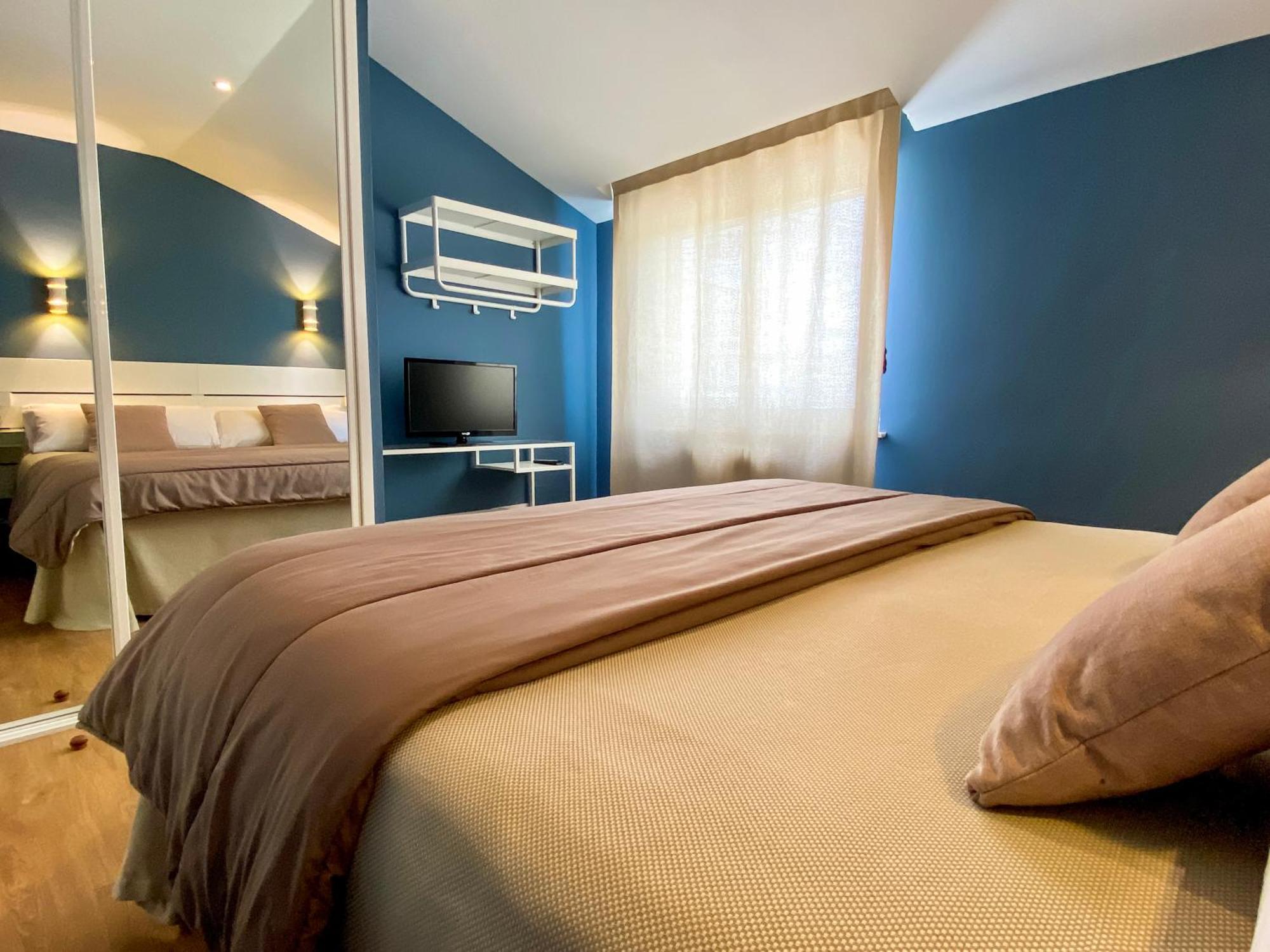 Estudio con terraza
