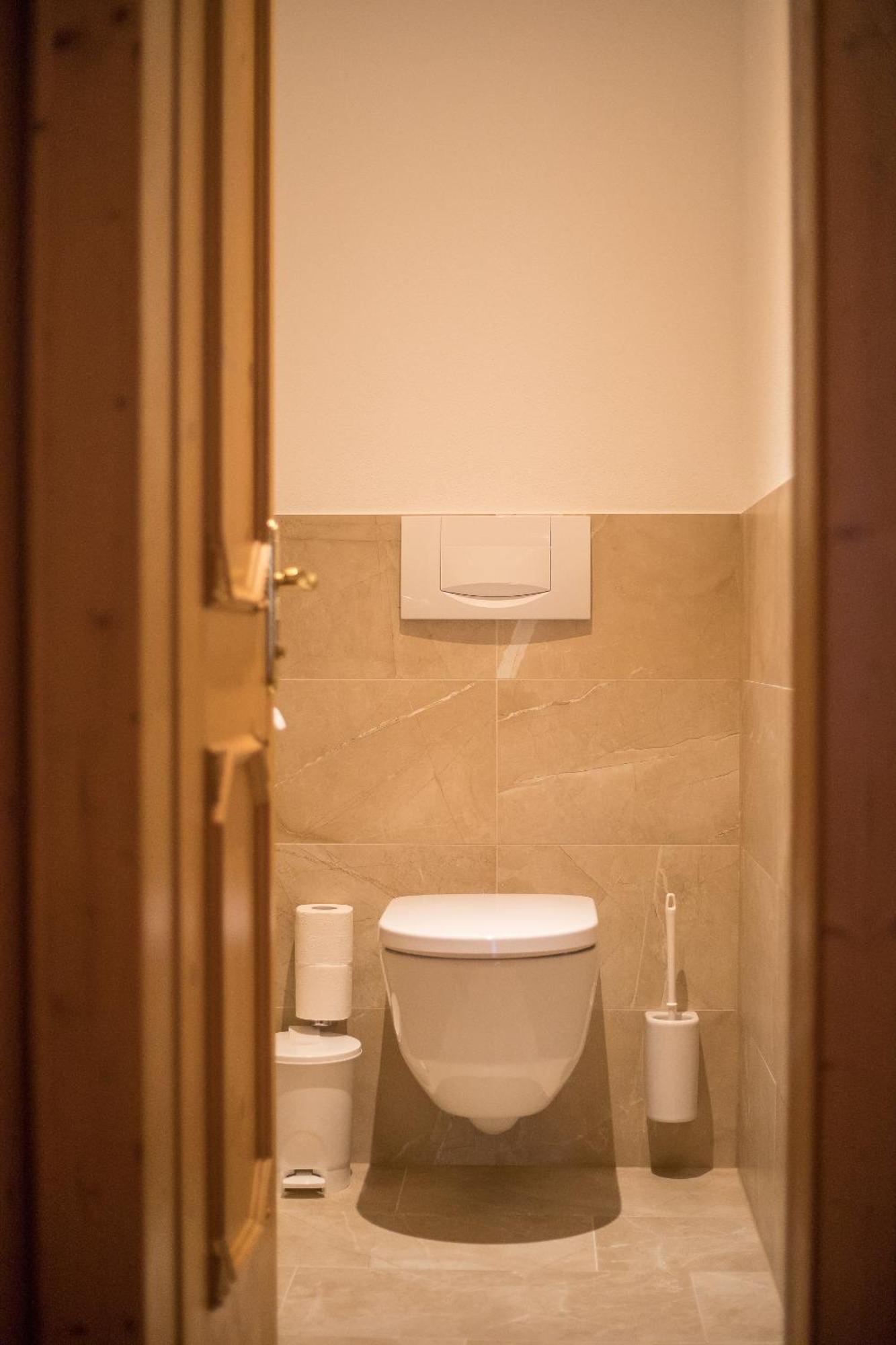 Junior Suite,1589364034:JPEG
