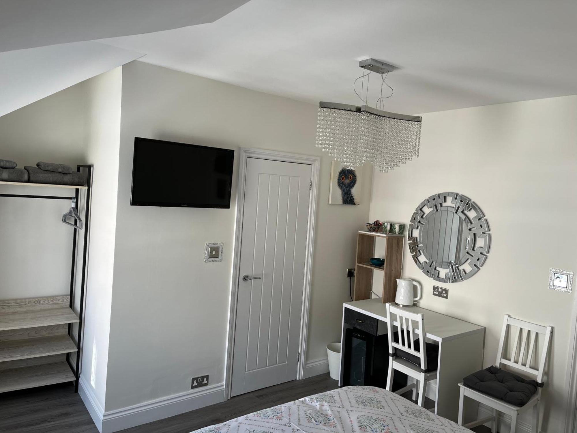 Deluxe King Room