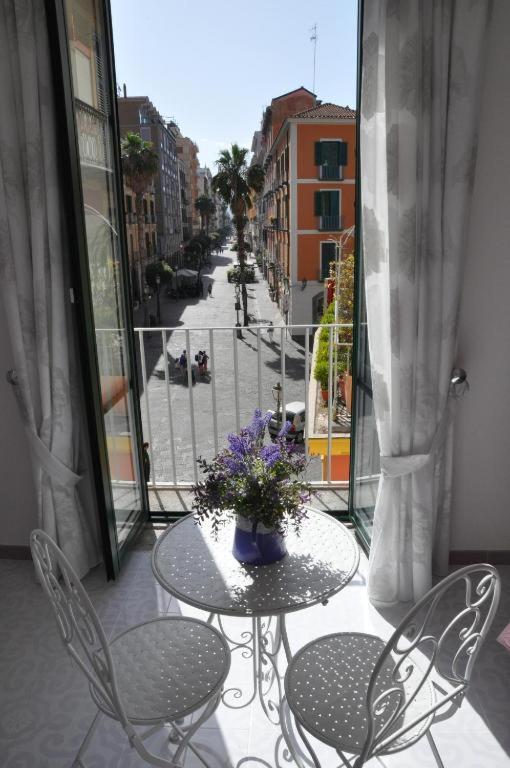 Double Room with Balcony,1621439676:JPEG