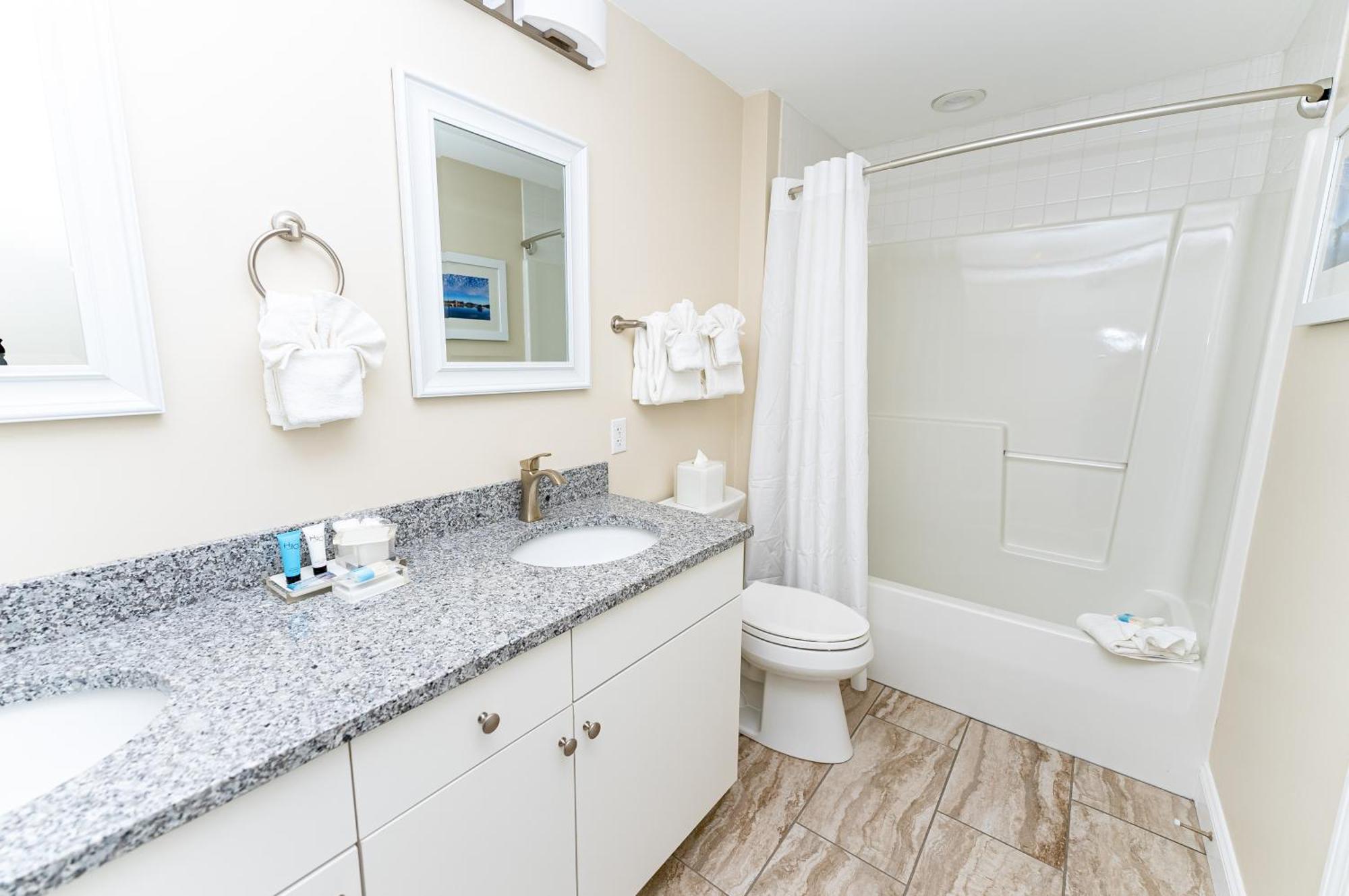 One-Bedroom Suite