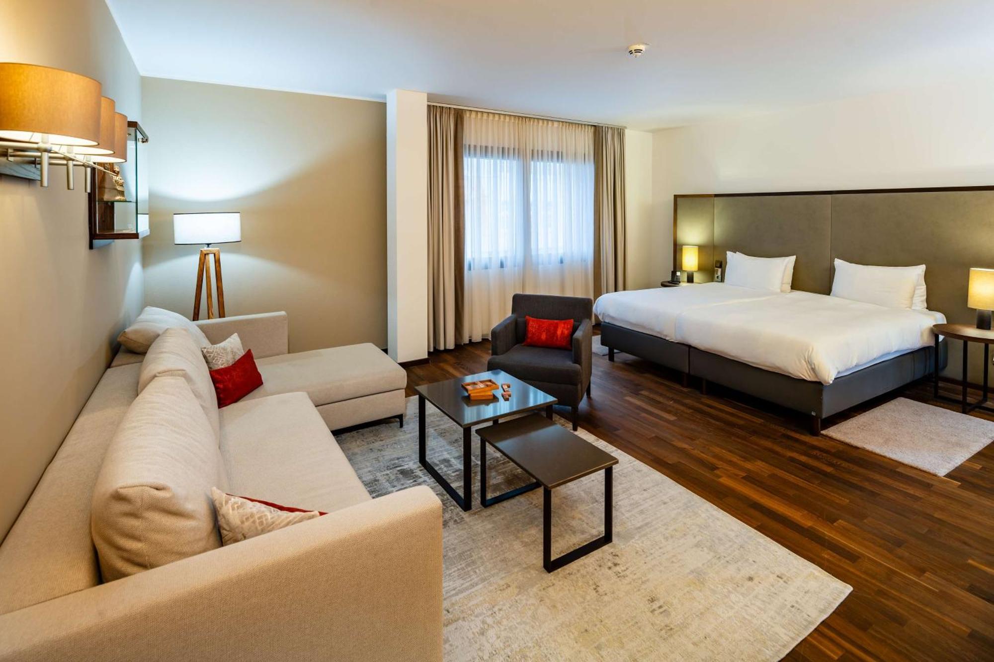 Junior Suite,1651728351:JPEG
